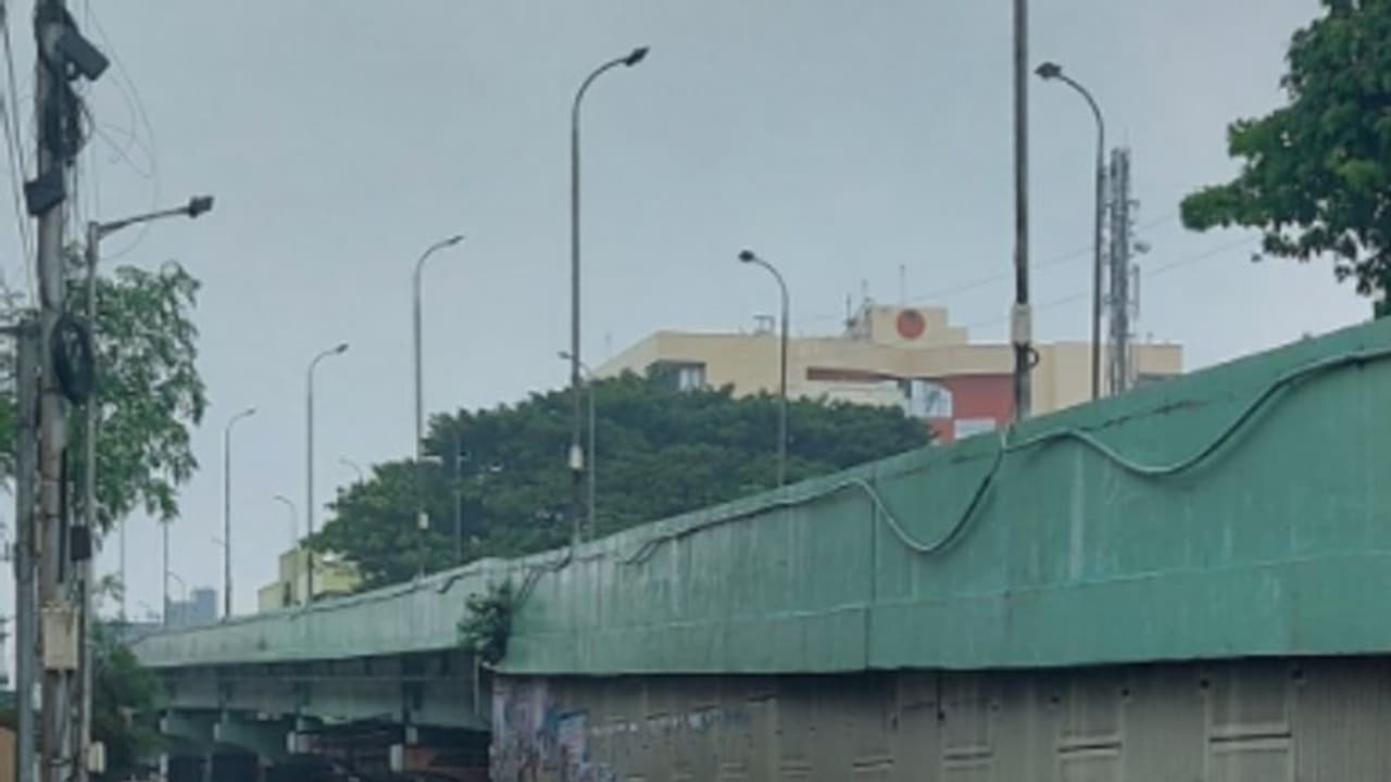 அடுத்த சில மணி நேரங்கள்… சென்னை மக்களே.. தயாராகி கொள்ளுங்கள்.. வானிலை அறிவிப்பு அடுத்த சில மணி நேரங்கள்… சென்னை மக்களே.. தயாராகி கொள்ளுங்கள்.. வானிலை அறிவிப்பு