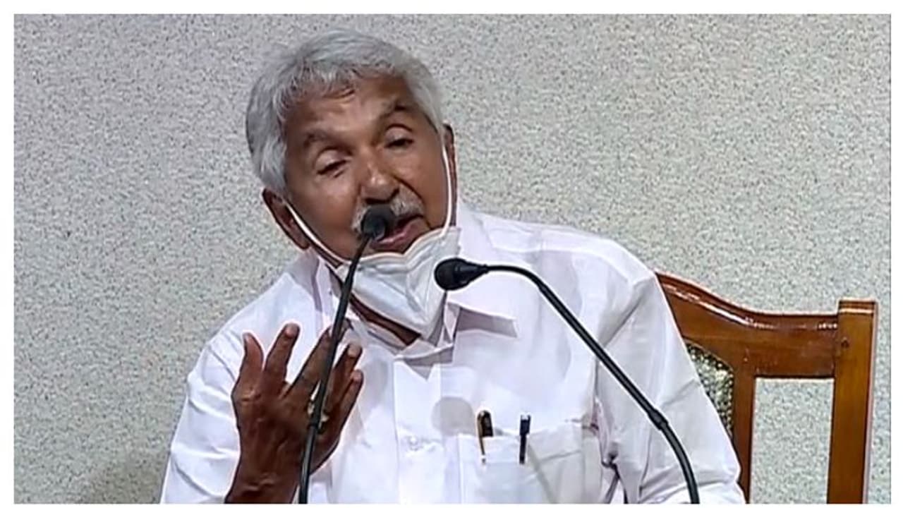 K Rail : 'പദ്ധതി കേരളത്തിന് ഗുണം ചെയ്യില്ല'; പ്രതിഷേധം കണക്കിലെടുക്കണമെന്ന് ഉമ്മന് ചാണ്ടി K Rail : 'പദ്ധതി കേരളത്തിന് ഗുണം ചെയ്യില്ല'; പ്രതിഷേധം കണക്കിലെടുക്കണമെന്ന് ഉമ്മന് ചാണ്ടി