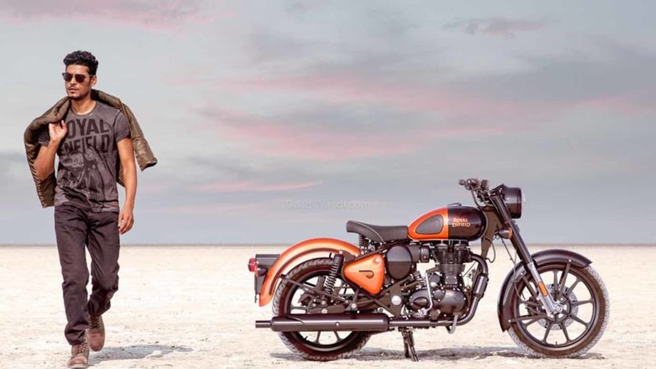 ക്ലാസിക് 350ന് പുതുനിറങ്ങളുമായി റോയൽ എൻഫീൽഡ് ക്ലാസിക് 350ന് പുതുനിറങ്ങളുമായി റോയൽ എൻഫീൽഡ്