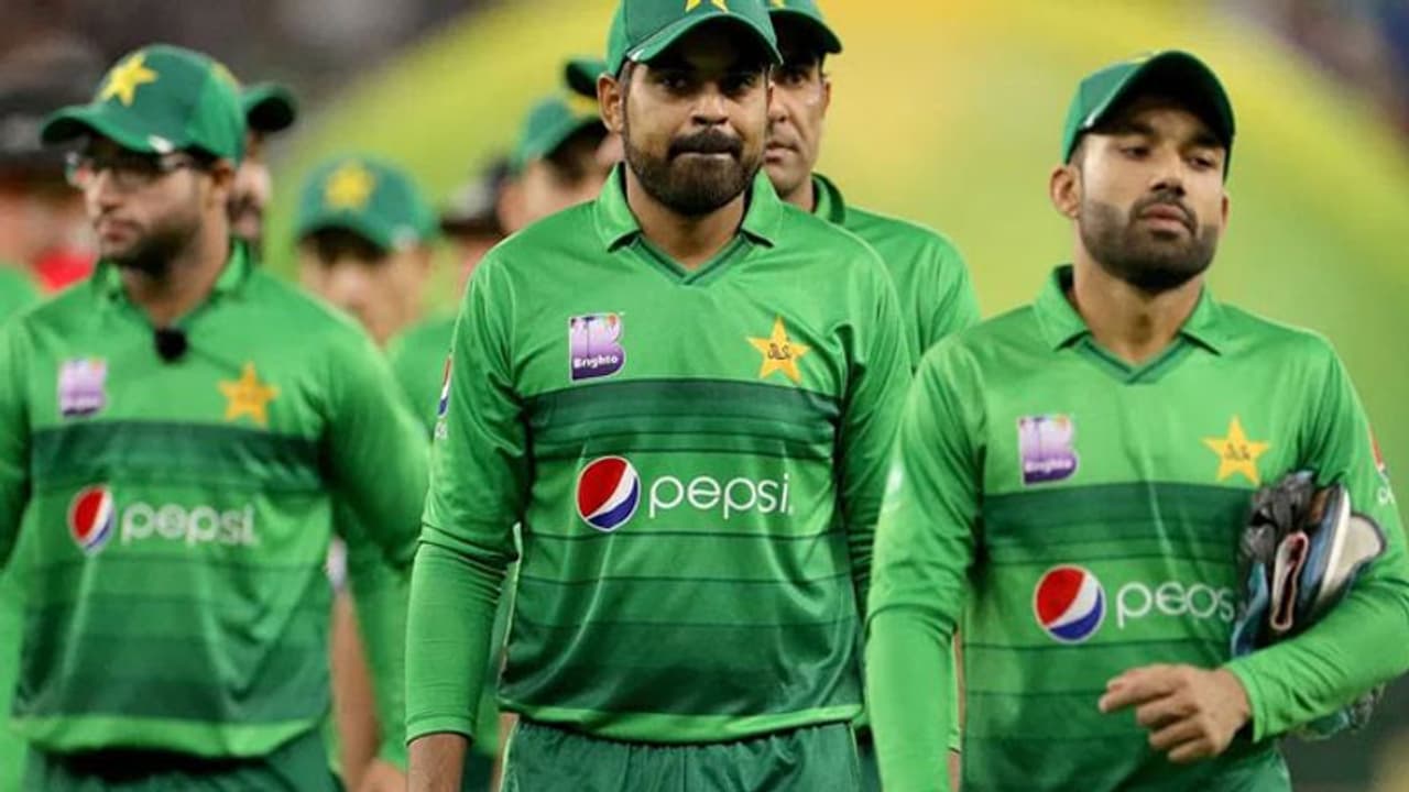 Pak vs NZ ಕಿವೀಸ್ ಸರಣಿ ರದ್ದಾಗಲು ಭಾರತ ಕಾರಣ: ಪಾಕ್ ಹೊಸ ಕ್ಯಾತೆ Pak vs NZ ಕಿವೀಸ್ ಸರಣಿ ರದ್ದಾಗಲು ಭಾರತ ಕಾರಣ: ಪಾಕ್ ಹೊಸ ಕ್ಯಾತೆ