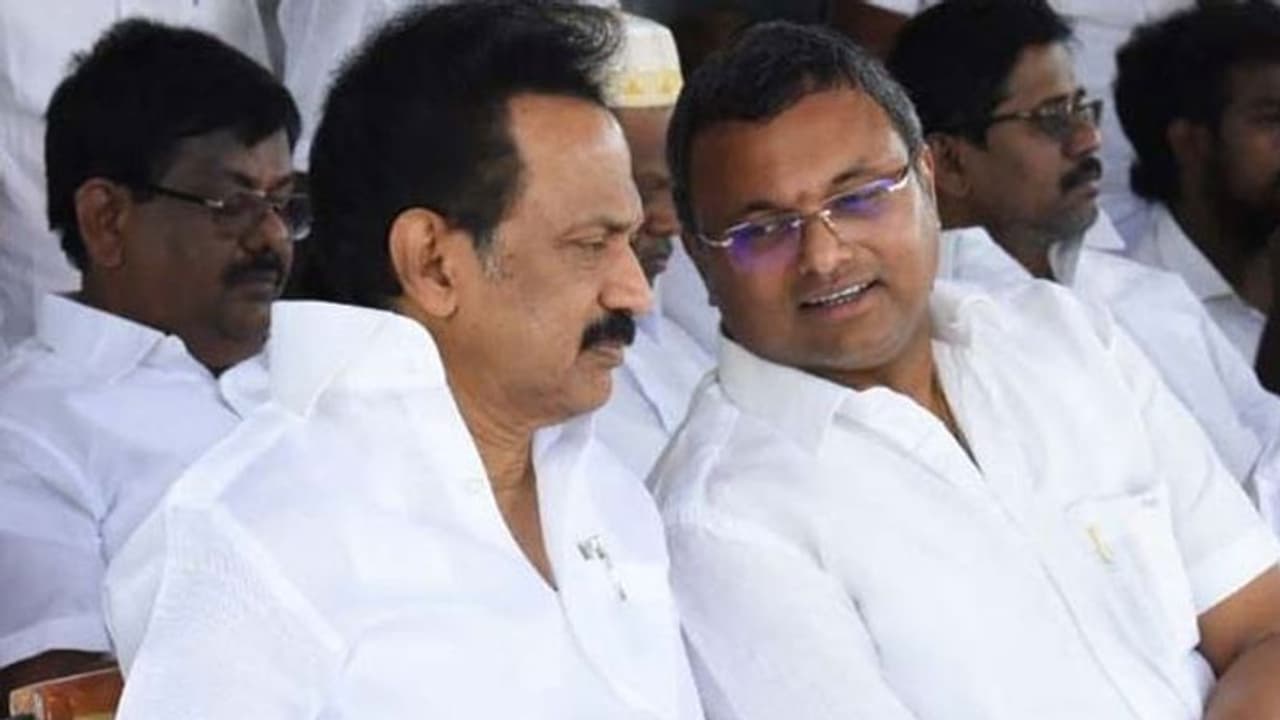 ராஜீவ்காந்தி கொலையாளிகளுக்கு மட்டும் தனி சலுகையா.? ஸ்டாலின் முடிவை கடுமையாக எதிர்க்கும் கார்த்தி சிதம்பரம்! ராஜீவ்காந்தி கொலையாளிகளுக்கு மட்டும் தனி சலுகையா.? ஸ்டாலின் முடிவை கடுமையாக எதிர்க்கும் கார்த்தி சிதம்பரம்!