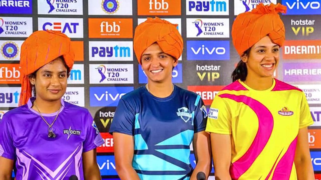 Women's T20 Challenge: ट्रेलब्लेजर्स ने जीता महिला टी20 का खिताब, 2 बार की विजेता सुपरनोवाज को शिकस्त Women's T20 Challenge: ट्रेलब्लेजर्स ने जीता महिला टी20 का खिताब, 2 बार की विजेता सुपरनोवाज को शिकस्त