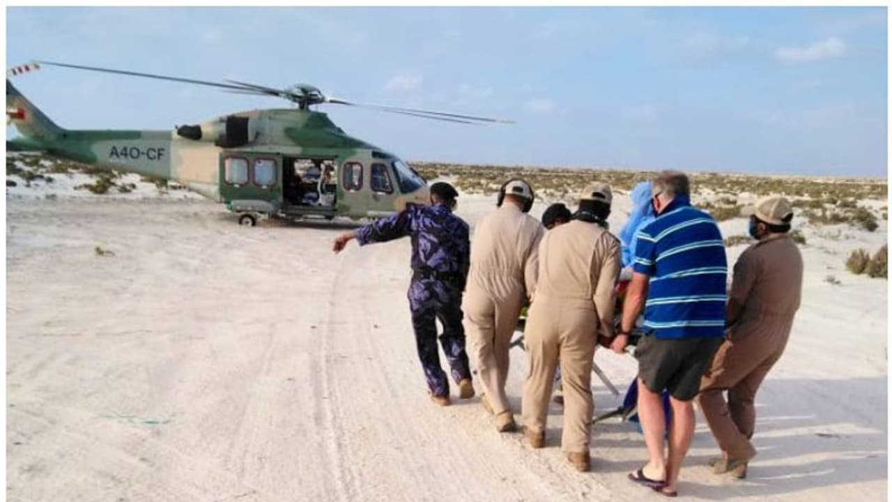 ഒമാനിൽ പാരാഗ്ലൈഡിംഗ് പരിശീലനത്തിനിടെ അപകടം; വിദേശിയെ രക്ഷിച്ചു ഒമാനിൽ പാരാഗ്ലൈഡിംഗ് പരിശീലനത്തിനിടെ അപകടം; വിദേശിയെ രക്ഷിച്ചു