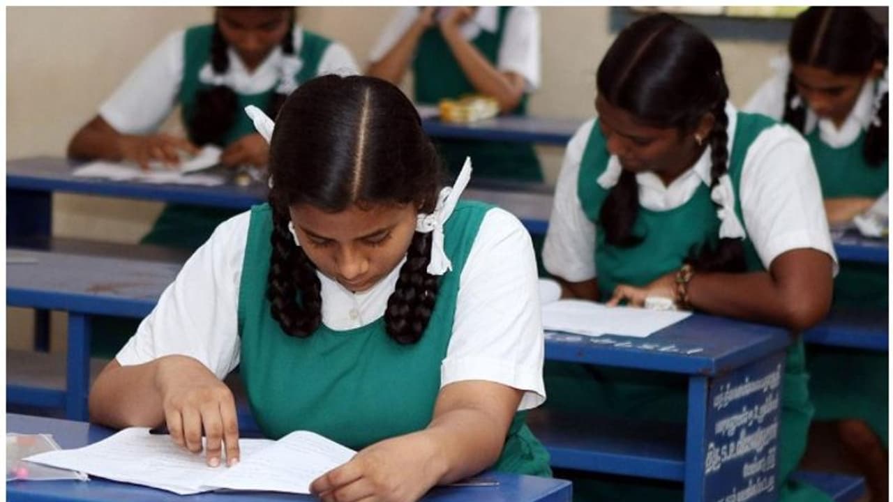 ഹയർസെക്കൻഡറി വൊക്കേഷണൽ വെയ്റ്റിംഗ് ലിസ്റ്റ് പ്രവേശനം; അവസാന തീയതി സെപ്റ്റംബർ 27 ഹയർസെക്കൻഡറി വൊക്കേഷണൽ വെയ്റ്റിംഗ് ലിസ്റ്റ് പ്രവേശനം; അവസാന തീയതി സെപ്റ്റംബർ 27