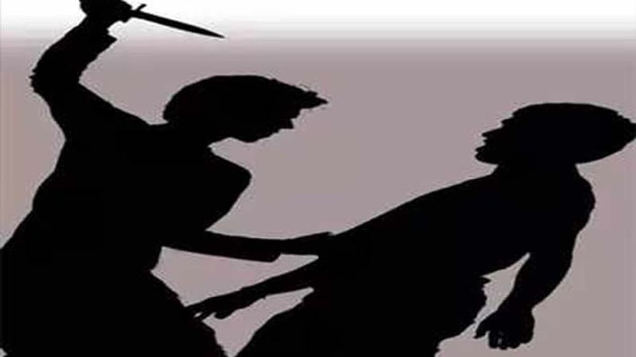 తల్లి వివాహేతర సంబంధం.. కొడుకుకి తెలియడంతో.. తల్లి వివాహేతర సంబంధం.. కొడుకుకి తెలియడంతో..