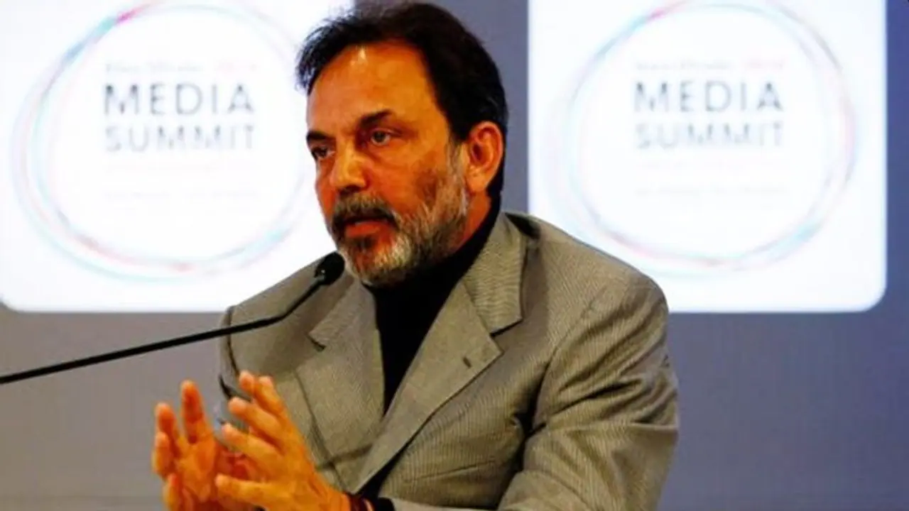 SEBI bars Prannoy and Radhika Roy for 'insider trading', NDTV appeals SEBI bars Prannoy and Radhika Roy for 'insider trading', NDTV appeals