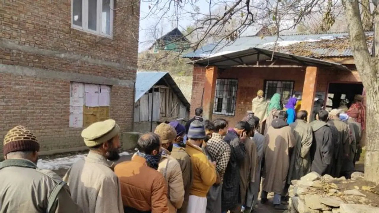 ಗುಜರಾತ್‌, ಹಿಮಾಚಲ ಪ್ರದೇಶ ರಾಜ್ಯಗಳ ಜೊತೆ ಜಮ್ಮು ಕಾಶ್ಮೀರಕ್ಕೂ ಚುನಾವಣೆ?