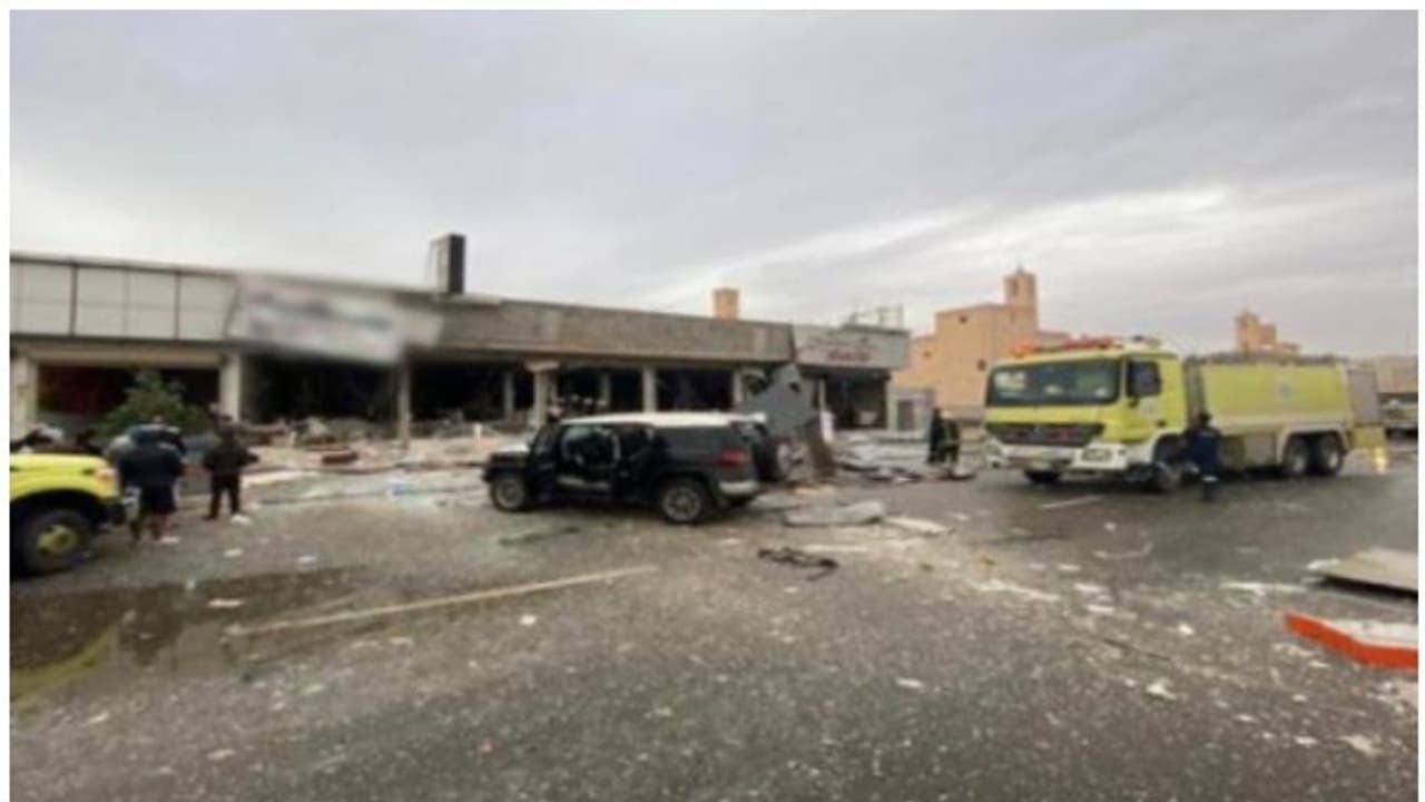 സൗദി അറേബ്യയിലെ റസ്റ്റോറന്റില് പാചക വാതകം ചോര്ന്ന് സ്ഫോടനം; ഒരാള് മരിച്ചു സൗദി അറേബ്യയിലെ റസ്റ്റോറന്റില് പാചക വാതകം ചോര്ന്ന് സ്ഫോടനം; ഒരാള് മരിച്ചു