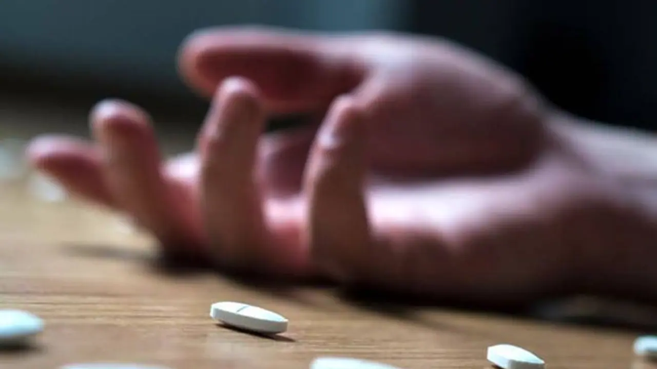 ఆస్పత్రిలో దంపతుల ఆత్మహత్య.. సూసైడ్ నోట్ రాసి... ఆస్పత్రిలో దంపతుల ఆత్మహత్య.. సూసైడ్ నోట్ రాసి...