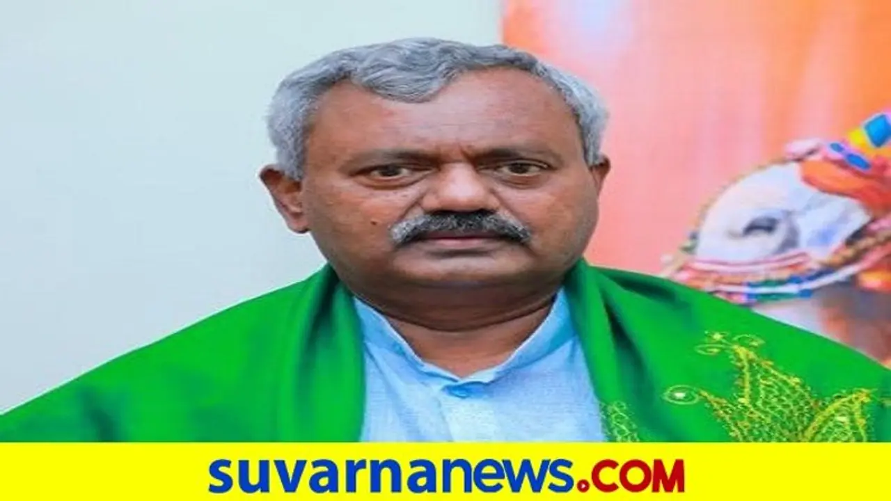 ಎಸ್‌ ಟಿ ಸೋಮಶೇಖರ್ ಬಾವುಟ ಹಾರಿಸುವ ಮಂತ್ರಿ: ಶಾಸಕ ಎಚ್ ಪಿ ಮಂಜುನಾಥ್!