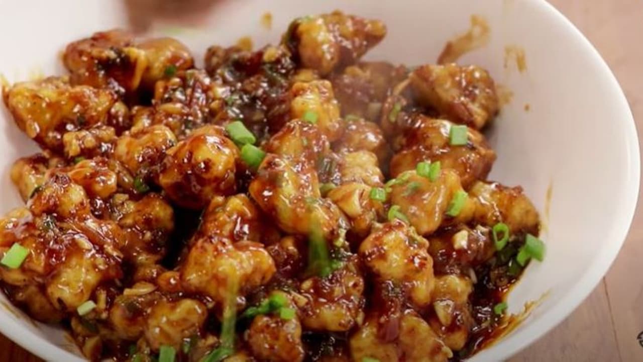 ಗೋಬಿಯಲ್ಲಿ ಚಿಕನ್ ಪೀಸ್: ಸ್ವಿಗ್ವಿ ವಿರುದ್ಧ ಆಕ್ರೋಶ ಹೊರ ಹಾಕಿದ ಸಂಗೀತಗಾರ