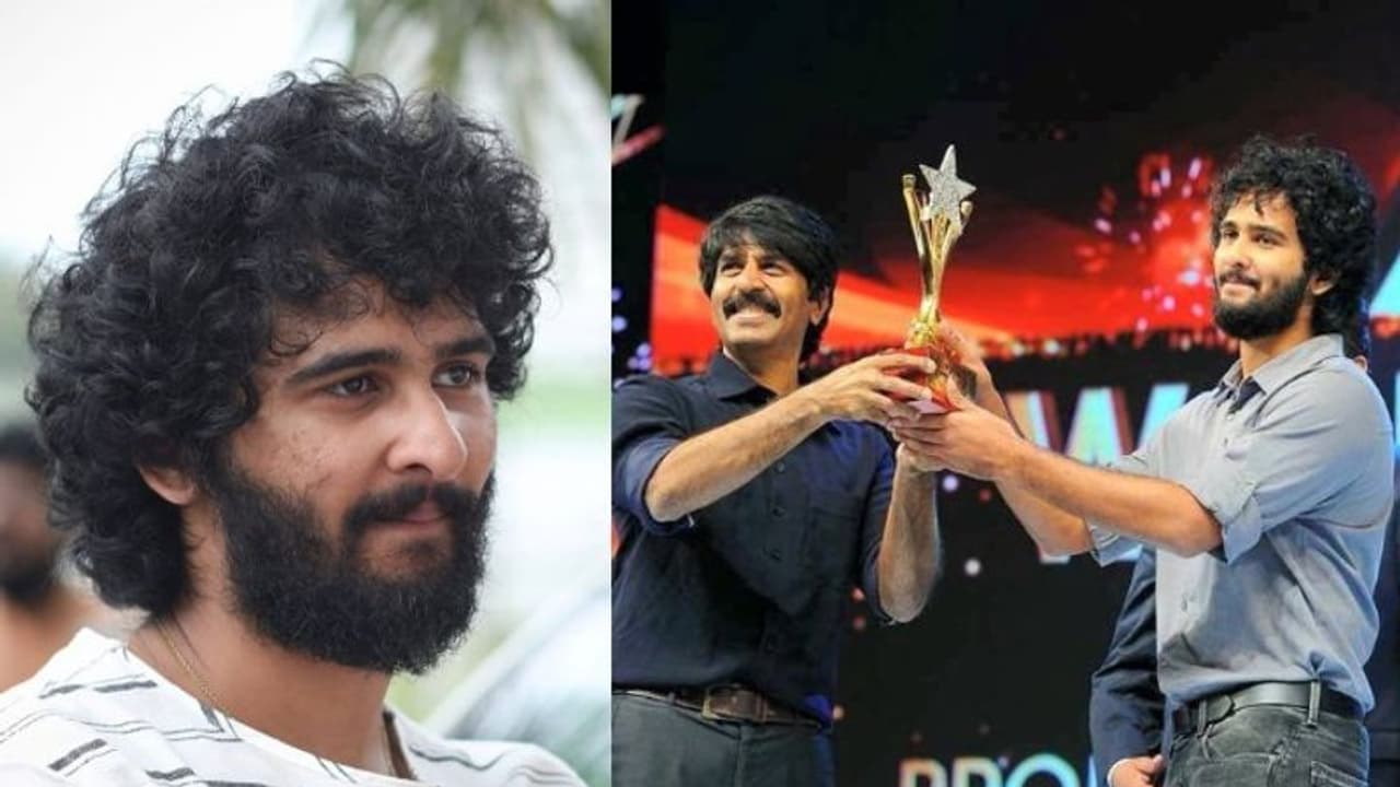 'അന്ന് ഒരു വാക്ക് പോലും സംസാരിക്കാൻ പറ്റാതെ വാപ്പച്ചി വേദി വിട്ടിറങ്ങി'; അബിയുടെ ഓർമ്മയിൽ ഷെയ്ൻ 'അന്ന് ഒരു വാക്ക് പോലും സംസാരിക്കാൻ പറ്റാതെ വാപ്പച്ചി വേദി വിട്ടിറങ്ങി'; അബിയുടെ ഓർമ്മയിൽ ഷെയ്ൻ