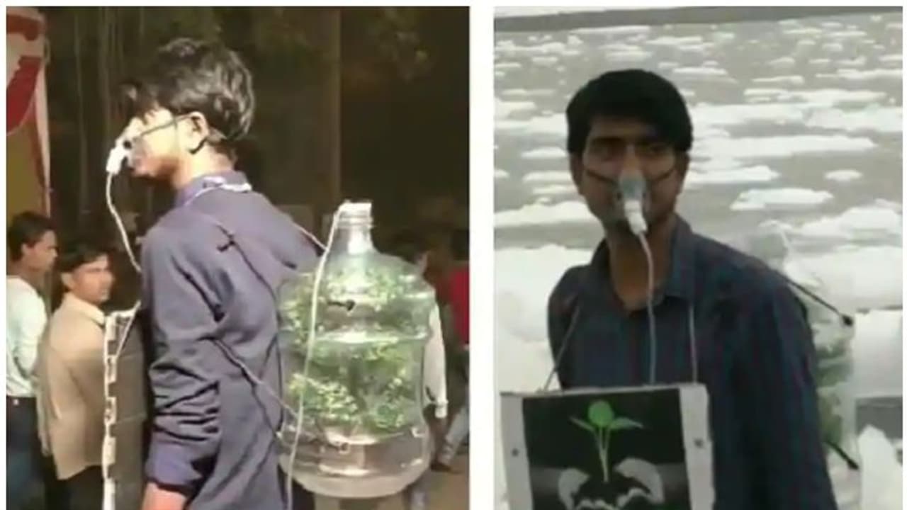 ദില്ലിയിലെ തെരുവുകളിൽ മുഖത്ത് ഓക്സിജൻ മാസ്കും, പുറത്ത് ചെടികളുമായി കറങ്ങുന്ന ഈ മനുഷ്യൻ ആരാണ്?