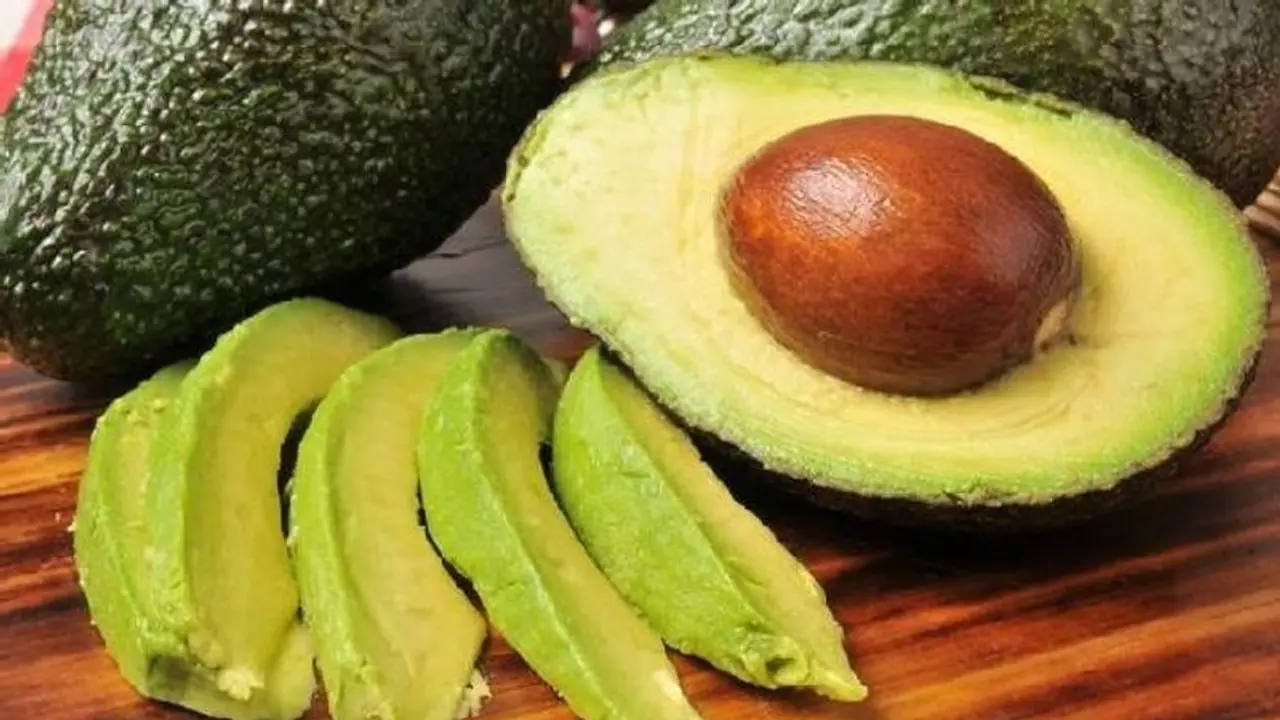 খাদ্যতালিকায় যোগ করুন প্রোটিনে পরিপূর্ণ এই পাঁচ ফল, দূর হবে একাধিক জটিলতা খাদ্যতালিকায় যোগ করুন প্রোটিনে পরিপূর্ণ এই পাঁচ ফল, দূর হবে একাধিক জটিলতা