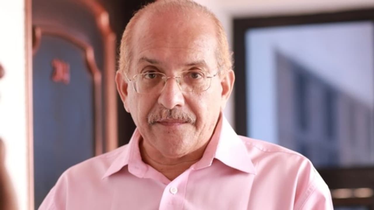 'മധുചന്ദ്രലേഖ'യ്ക്കു ശേഷം പുതിയ തിരക്കഥയുമായി രഘുനാഥ് പലേരി; സംവിധാനം ഷാനവാസ് ബാവക്കുട്ടി 'മധുചന്ദ്രലേഖ'യ്ക്കു ശേഷം പുതിയ തിരക്കഥയുമായി രഘുനാഥ് പലേരി; സംവിധാനം ഷാനവാസ് ബാവക്കുട്ടി