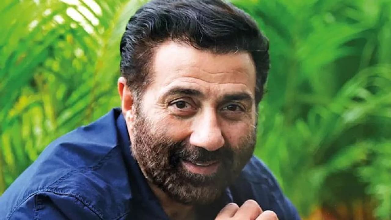 64 साल के सनी देओल को हुआ कोरोना, कंधे की सर्जरी के कारण स्वस्थ होने गए थे कुल्लू 64 साल के सनी देओल को हुआ कोरोना, कंधे की सर्जरी के कारण स्वस्थ होने गए थे कुल्लू