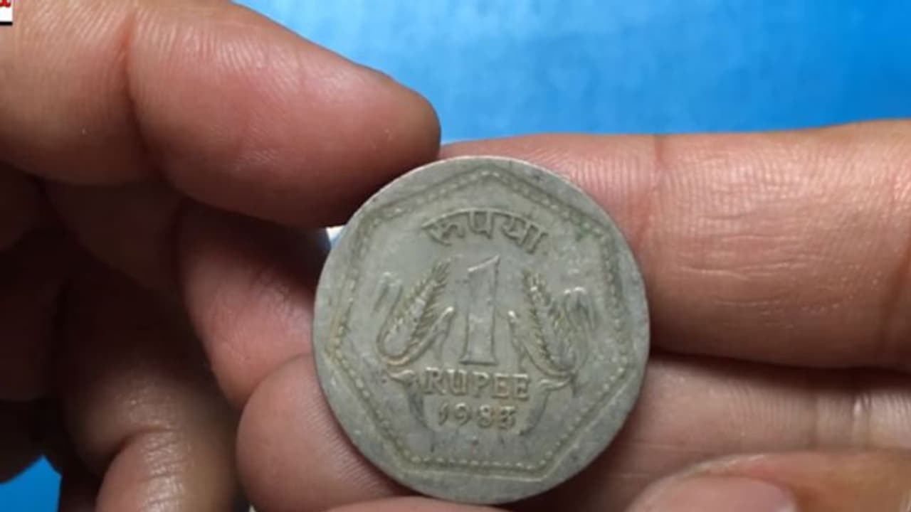 ಖಿನ್ನತೆಗೊಳಗಾಗಿ ನಾಣ್ಯ ನುಂಗಿದ ಭೂಪ: ಹೊಟ್ಟೆಯಿಂದ 63 ಕಾಯಿನ್ಸ್ ತೆಗೆದ ವೈದ್ಯರು