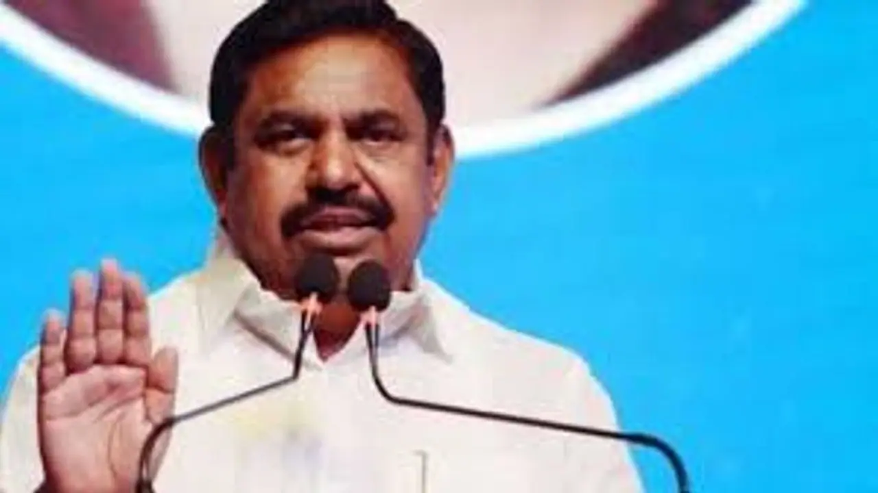 இபிஎஸ் வைத்த தடபுடலான இரவு விருந்து – செங்கோட்டையன் உள்பட 4 எம்எல் ஏக்கள் புறக்கணிப்பு! இபிஎஸ் வைத்த தடபுடலான இரவு விருந்து – செங்கோட்டையன் உள்பட 4 எம்எல் ஏக்கள் புறக்கணிப்பு!