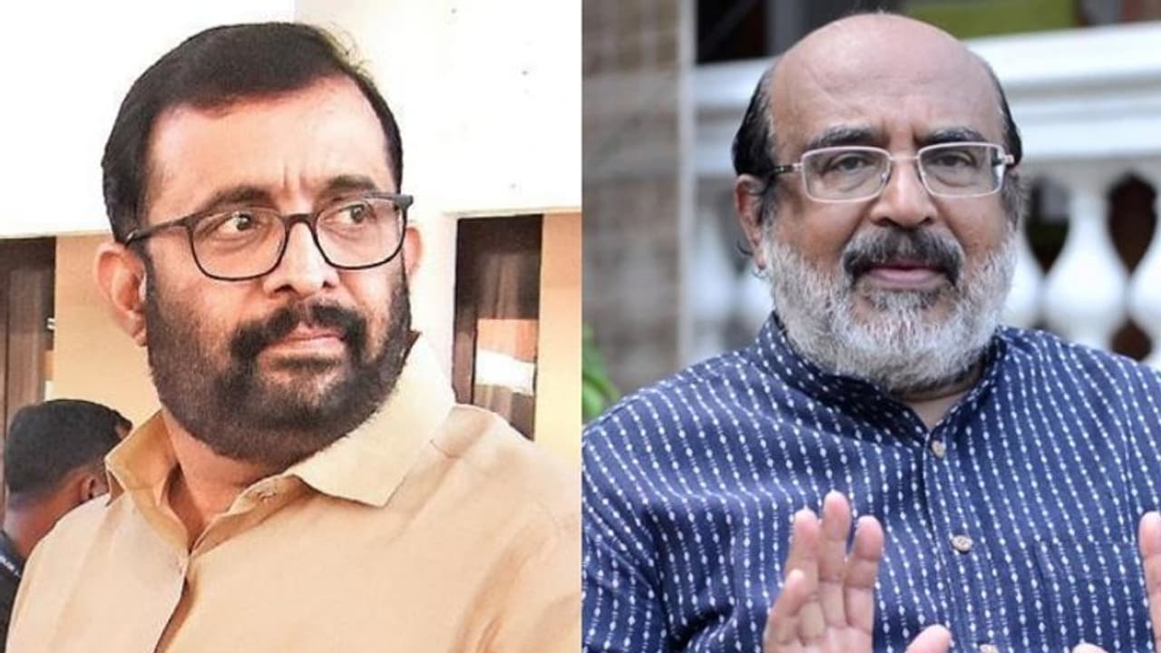 ഐസകിനെതിരായ പരാതിയിൽ കഴമ്പുണ്ടെന്ന് സ്പീക്കർ, മന്ത്രിക്കെതിരെ നടപടി ചരിത്രത്തിൽ ആദ്യം ഐസകിനെതിരായ പരാതിയിൽ കഴമ്പുണ്ടെന്ന് സ്പീക്കർ, മന്ത്രിക്കെതിരെ നടപടി ചരിത്രത്തിൽ ആദ്യം