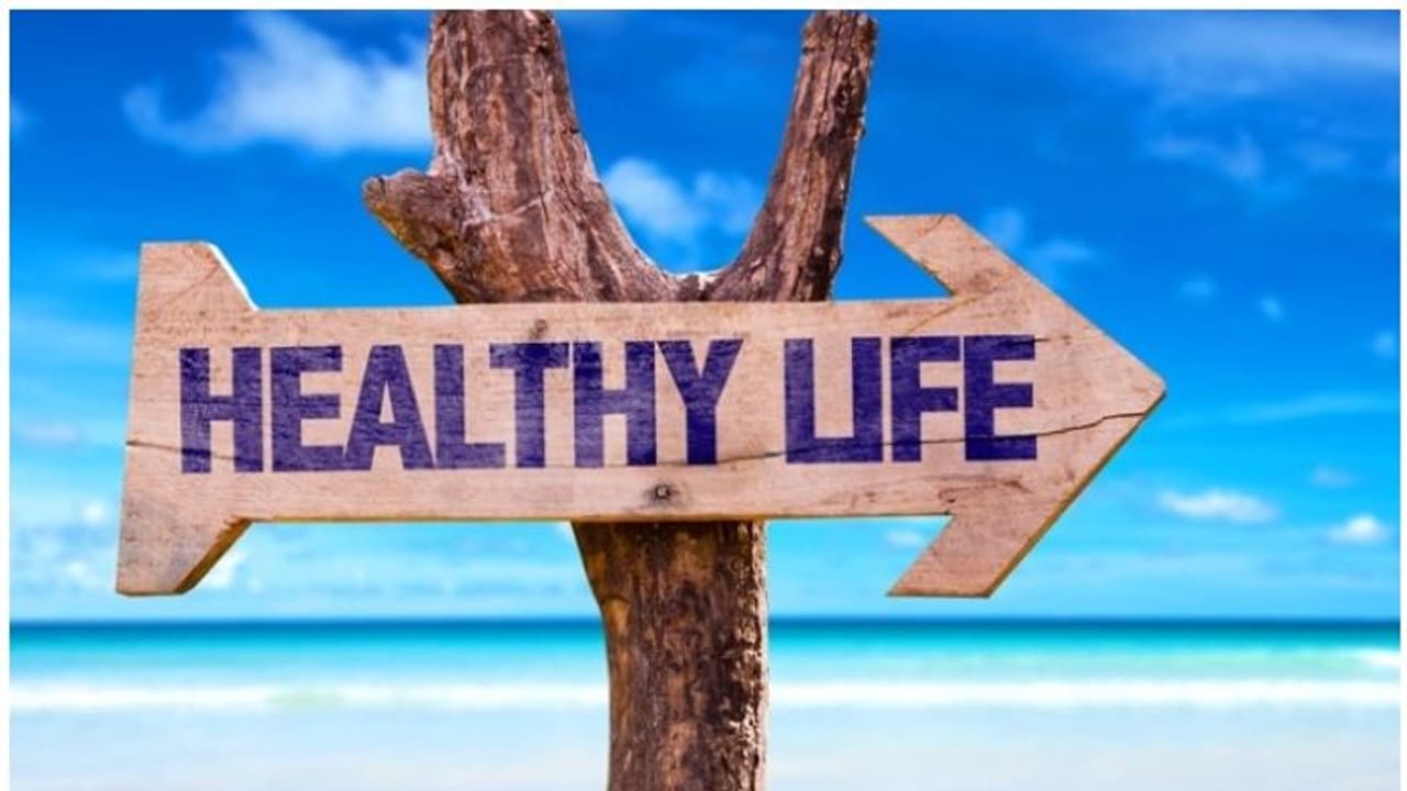 ഈ അഞ്ച് കാര്യങ്ങൾ ശ്രദ്ധിച്ചാൽ ആരോഗ്യത്തോടെ ജീവിക്കാം ഈ അഞ്ച് കാര്യങ്ങൾ ശ്രദ്ധിച്ചാൽ ആരോഗ്യത്തോടെ ജീവിക്കാം