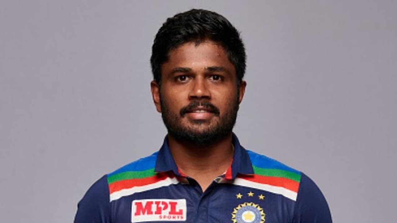 ലങ്കന് പര്യടനത്തിന്റെ തിയതികളായി; ഇന്ത്യന് ടീമിനെ 15ന് പ്രഖ്യാപിച്ചേക്കും ലങ്കന് പര്യടനത്തിന്റെ തിയതികളായി; ഇന്ത്യന് ടീമിനെ 15ന് പ്രഖ്യാപിച്ചേക്കും