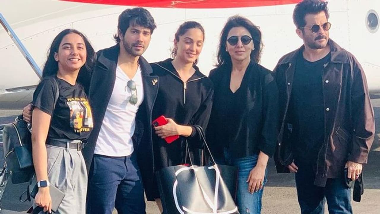 ছবির শ্যুটিংয়ে বরুণ, নীতু কাপুর কোভিড পজিটিভ, গুজব বলে উড়িয়ে দিলেন অনিল ছবির শ্যুটিংয়ে বরুণ, নীতু কাপুর কোভিড পজিটিভ, গুজব বলে উড়িয়ে দিলেন অনিল