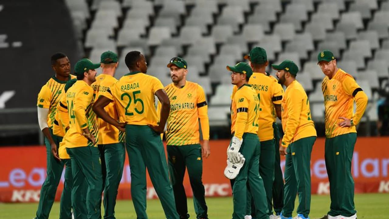 டி20 உலக கோப்பைக்கான தென்னாப்பிரிக்க அணி அறிவிப்பு..! ஓரங்கட்டப்பட்ட 2 சீனியர் வீரர்கள் டி20 உலக கோப்பைக்கான தென்னாப்பிரிக்க அணி அறிவிப்பு..! ஓரங்கட்டப்பட்ட 2 சீனியர் வீரர்கள்