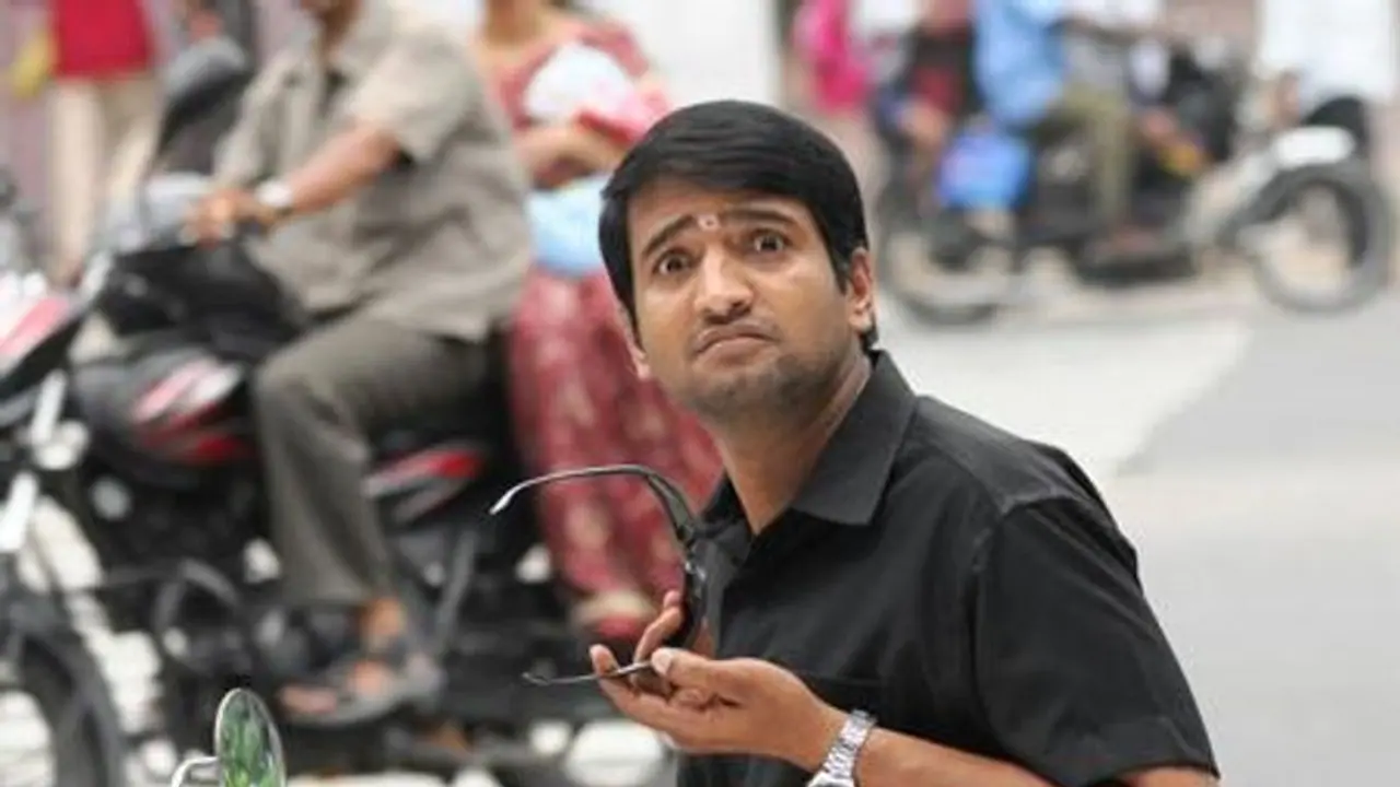 சந்தானத்தின் நெருங்கிய உறவினர் விபத்தில் சிக்கி உயிரிழப்பு! திட்டமிட்ட கொலையா? போலீசார் தீவிர விசாரணை! சந்தானத்தின் நெருங்கிய உறவினர் விபத்தில் சிக்கி உயிரிழப்பு! திட்டமிட்ட கொலையா? போலீசார் தீவிர விசாரணை!