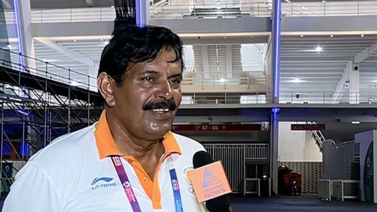 ഒളിംപിക്‌സിലെ മലയാളി പരിശീലകരെ അവഗണിച്ചു; ഇന്ത്യന്‍ അത്‌ലറ്റിക് ടീമിന്റെ മുഖ്യ പരിശീലകന്‍ രാധകൃഷ്ണന്‍ നായര്‍