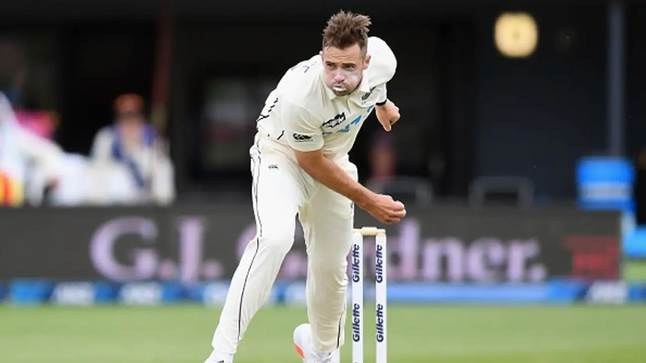 Ind vs NZ Kanpur Test: 5 ವಿಕೆಟ್ ಕಬಳಿಸಿದ ಟಿಮ್ ಸೌಥಿ, ಅರ್ಧಶತಕದತ್ತ ಅಶ್ವಿನ್ ದಾಪುಗಾಲು Ind vs NZ Kanpur Test: 5 ವಿಕೆಟ್ ಕಬಳಿಸಿದ ಟಿಮ್ ಸೌಥಿ, ಅರ್ಧಶತಕದತ್ತ ಅಶ್ವಿನ್ ದಾಪುಗಾಲು