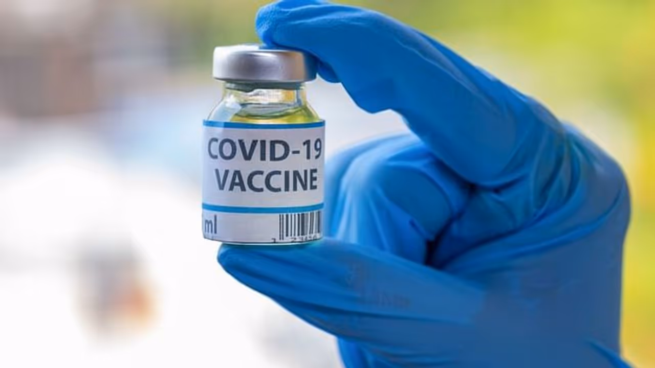 കൊവിഡ് വാക്‌സിന്‍ പരീക്ഷിച്ചവരില്‍ എച്ച്‌ഐവിക്കെതിരായ ആന്റിബോഡി; പരീക്ഷണം നിര്‍ത്തിവച്ചു
