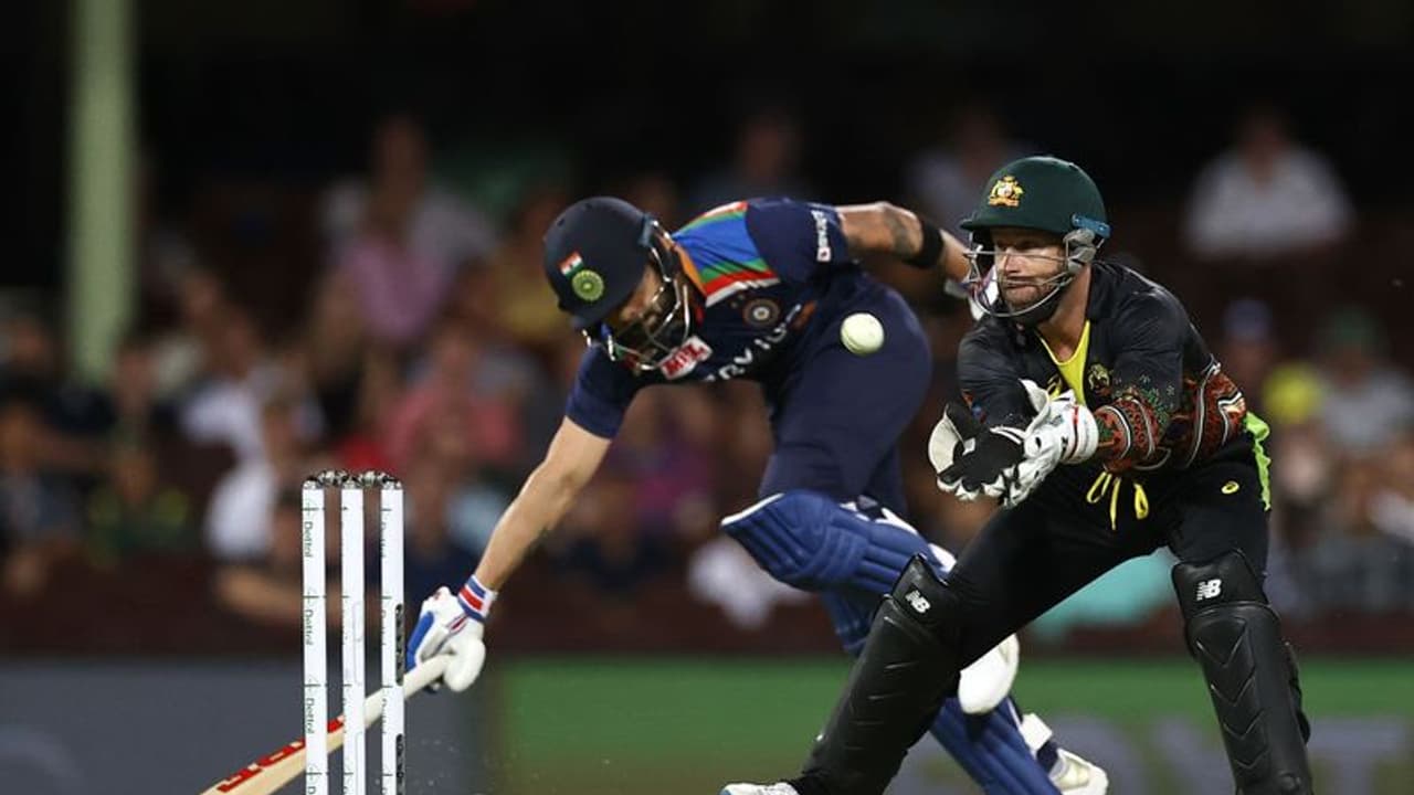 Watch: Matthew Wade tells Shikhar Dhawan 'I am not Dhoni' after missed stumping Watch: Matthew Wade tells Shikhar Dhawan 'I am not Dhoni' after missed stumping