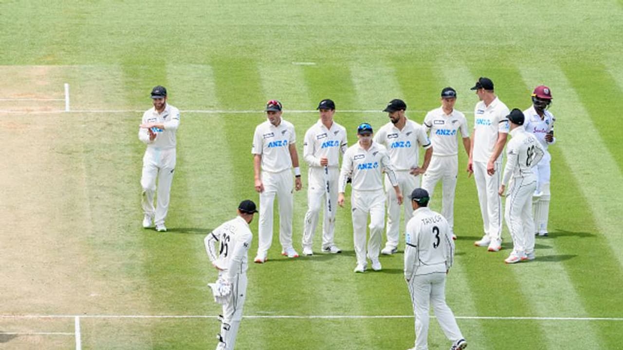 വിന്ഡീസിനെതിരായ ടെസ്റ്റ് പരമ്പര ന്യൂസിലന്ഡ് തൂത്തുവാരി; ടെസ്റ്റ് റാങ്കിങ്ങില് ഒന്നാമത് വിന്ഡീസിനെതിരായ ടെസ്റ്റ് പരമ്പര ന്യൂസിലന്ഡ് തൂത്തുവാരി; ടെസ്റ്റ് റാങ്കിങ്ങില് ഒന്നാമത്