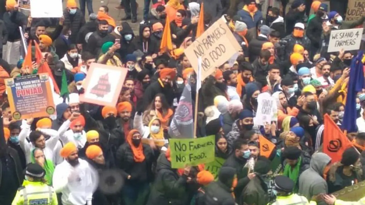 Khalistan flag raised outside Indian mission in London Khalistan flag raised outside Indian mission in London