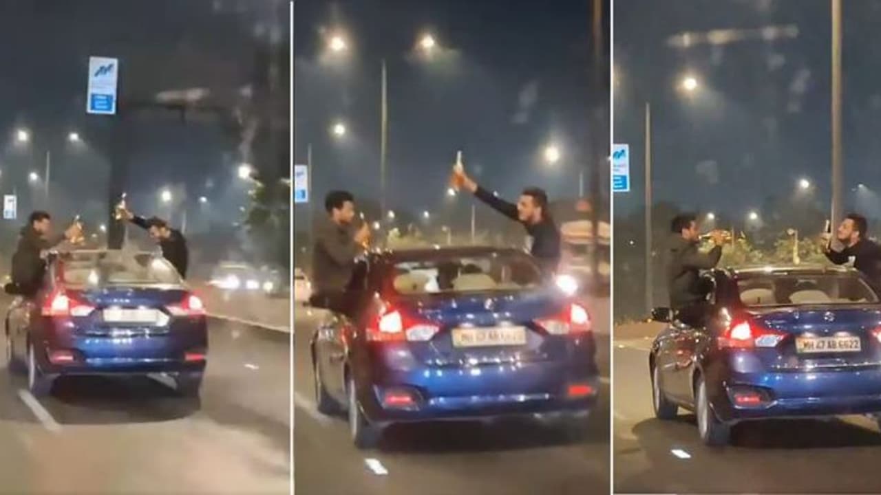 ഓടുന്ന കാറിന്റെ ഡോറിലിരുന്ന് മദ്യപിച്ച യുവാക്കള്‍ക്ക് സംഭവിച്ചത്!