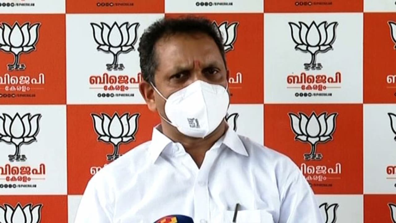 സുരേന്ദ്രന്‍റെ കുടുംബത്തിനെതിരെ അശ്ലീല കമന്‍റ്; നിയമനടപടിക്കൊരുങ്ങി ബിജെപി