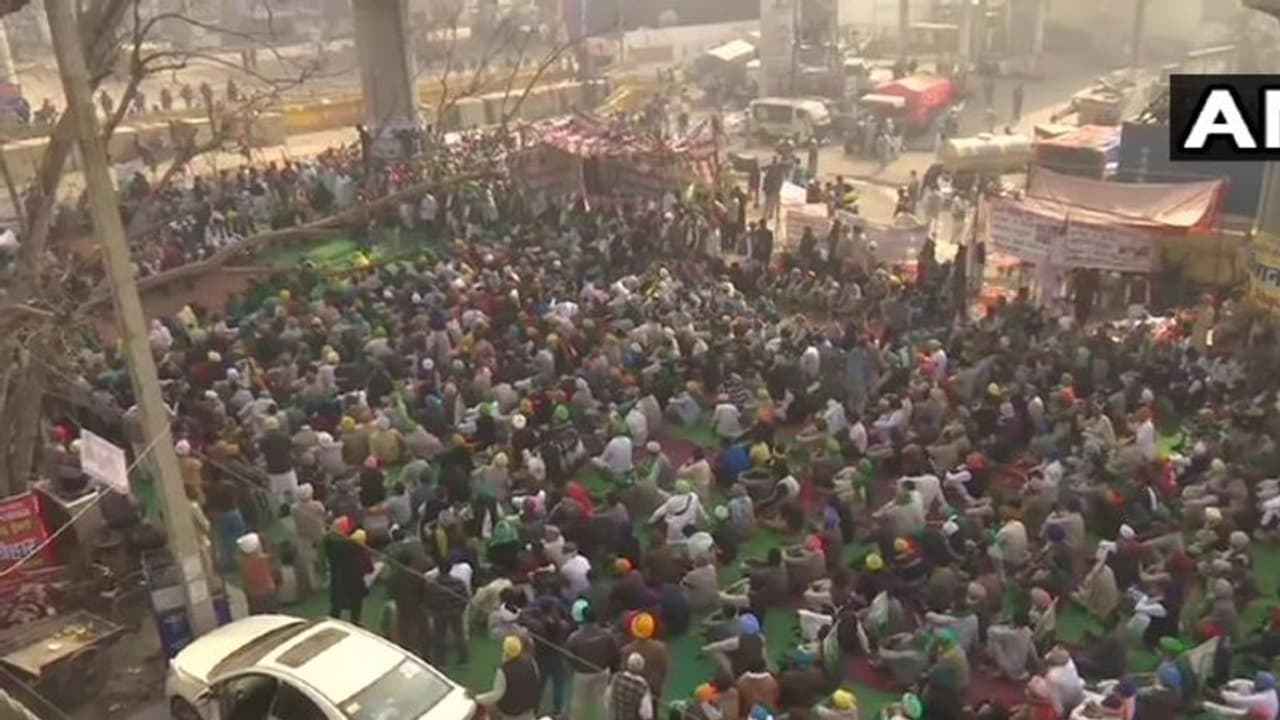 'সাধারণ মানুষের সমস্যার কারণ হতে চান না', এমনটা দাবি করে বনধের সময় জানালেন কৃষক নেতা