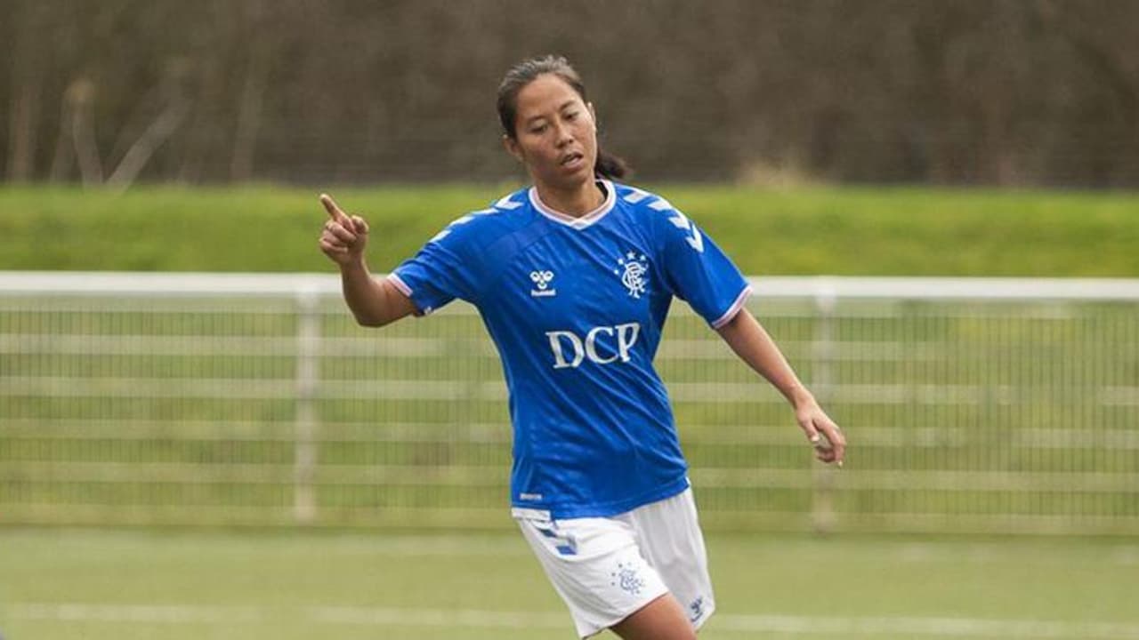 സ്കോട്ടിഷ് പ്രീമിയര് ലീഗില് ആദ്യ ഗോളടിച്ച് ഇന്ത്യയുടെ ബാലാ ദേവി, ചരിത്രനേട്ടം സ്കോട്ടിഷ് പ്രീമിയര് ലീഗില് ആദ്യ ഗോളടിച്ച് ഇന്ത്യയുടെ ബാലാ ദേവി, ചരിത്രനേട്ടം