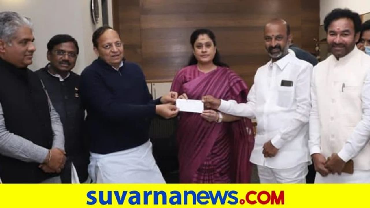 ನಟಿ ವಿಜಯಶಾಂತಿ ಮರಳಿ ಬಿಜೆಪಿಗೆ! ನಟಿ ವಿಜಯಶಾಂತಿ ಮರಳಿ ಬಿಜೆಪಿಗೆ!