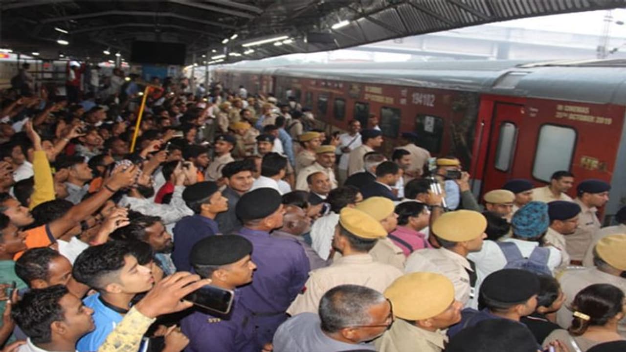 সাবধান! সন্ত্রাসের নিশানায় আবারও ভারতীয় রেল সাবধান! সন্ত্রাসের নিশানায় আবারও ভারতীয় রেল