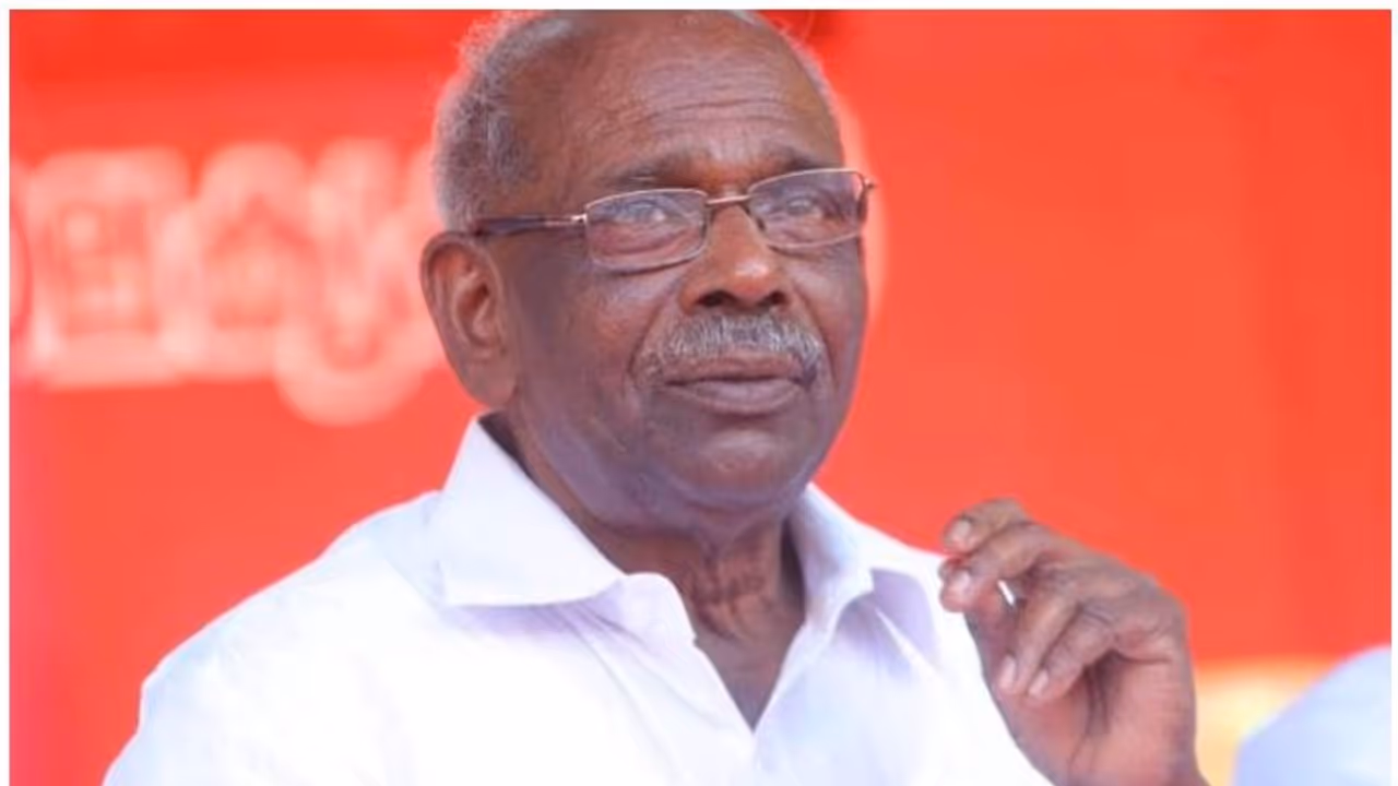 'സ്ത്രീകളെ അപമാനിക്കാൻ പറഞ്ഞതല്ല, എനിക്കും അഞ്ചു പെണ്മക്കൾ'; അശ്ലീല പരാമർശത്തിൽ പ്രതികരണവുമായി എം എം മണി 'സ്ത്രീകളെ അപമാനിക്കാൻ പറഞ്ഞതല്ല, എനിക്കും അഞ്ചു പെണ്മക്കൾ'; അശ്ലീല പരാമർശത്തിൽ പ്രതികരണവുമായി എം എം മണി