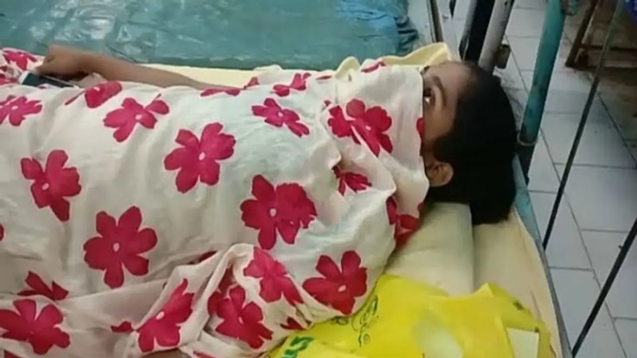 Uncle throws acid on niece in West Bengal