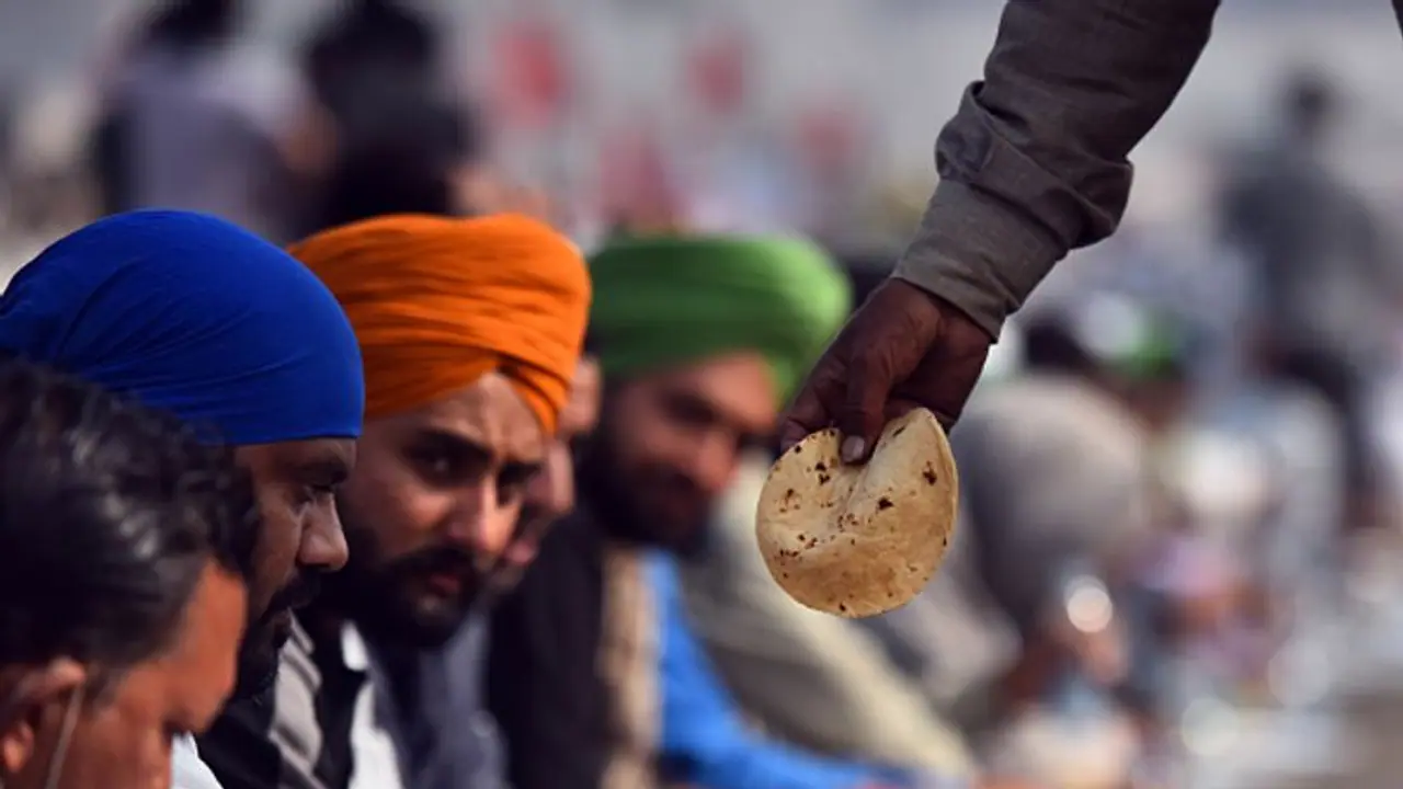 কৃষকদের পাল্টা পথে নামার পরিকল্পনা বিজেপির, বিক্ষোভ ছেড়ে আলোচনায় আসতে বললেন তোমর কৃষকদের পাল্টা পথে নামার পরিকল্পনা বিজেপির, বিক্ষোভ ছেড়ে আলোচনায় আসতে বললেন তোমর