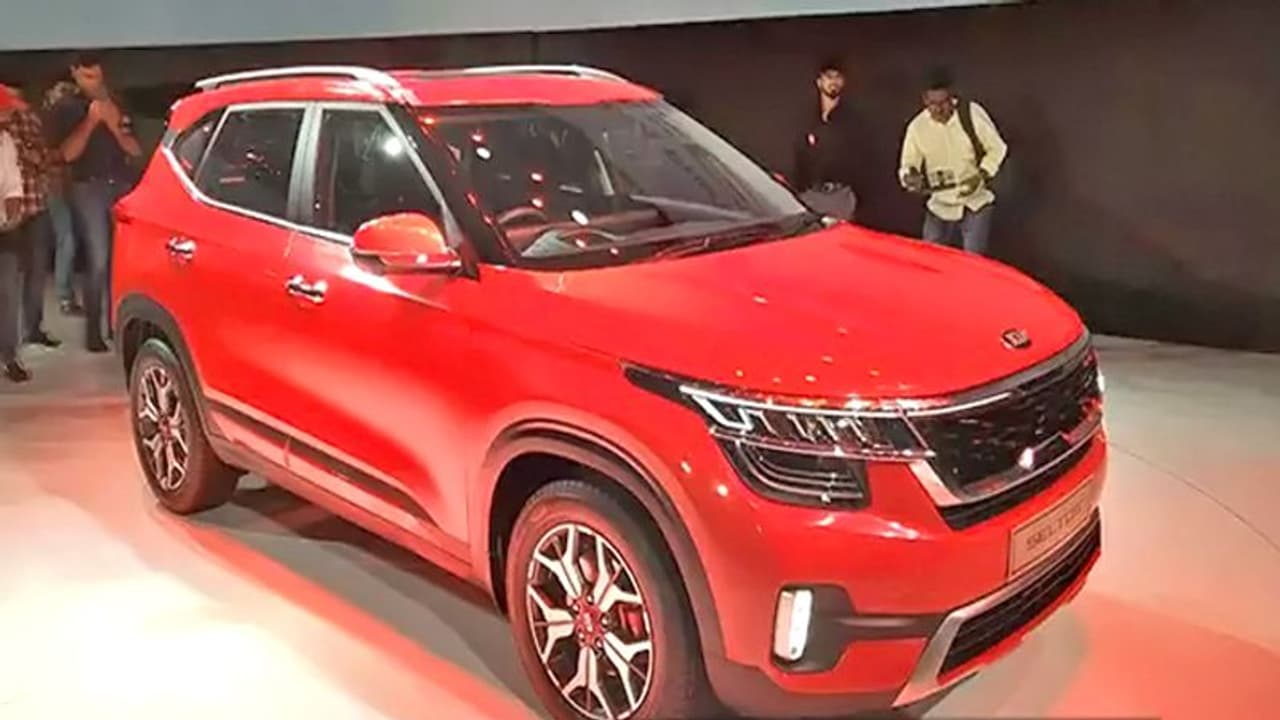 जल्द ही लॉन्च होगी Kia Seltos EV, जानें क्या हो सकती है कीमत और फीचर्स जल्द ही लॉन्च होगी Kia Seltos EV, जानें क्या हो सकती है कीमत और फीचर्स