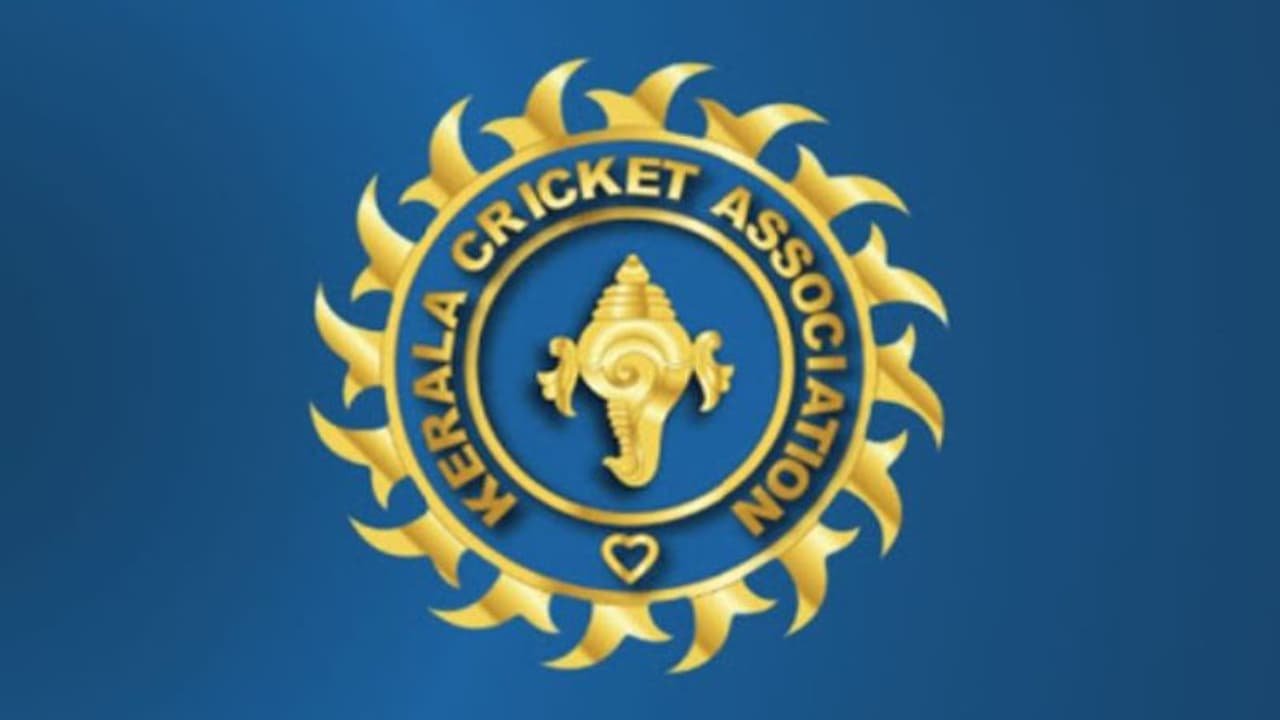 മേഘാലയ 25ന് പുറത്ത്! പിന്നാലെ ലിറോയിക്ക് സെഞ്ചുറി, കേരളം വിജയ് മര്‍ച്ചന്റ് ട്രോഫിയില്‍ കൂറ്റന്‍ ലീഡിലേക്ക്