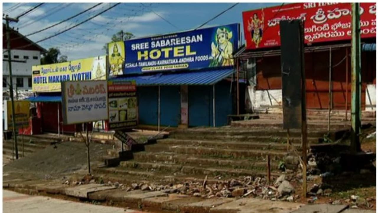 Bharat Bandh: Mixed response to strike called by CAIT