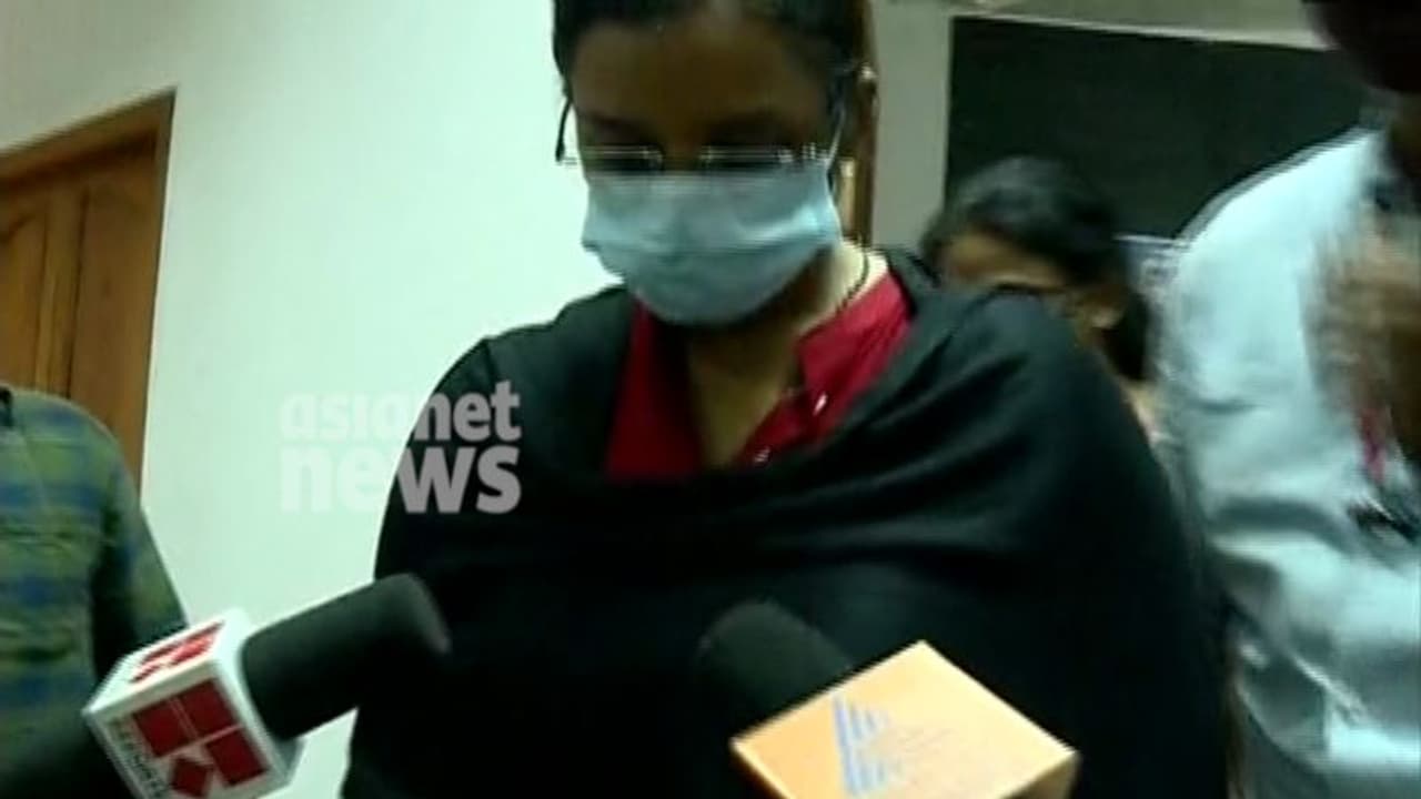 ഇഡിക്ക് മുന്നേ ക്രൈംബ്രാഞ്ച്; ശബ്ദരേഖ ചോർച്ചയിൽ സ്വപ്നയെ ജയിലിലെത്തി ചോദ്യം ചെയ്യുന്നു ഇഡിക്ക് മുന്നേ ക്രൈംബ്രാഞ്ച്; ശബ്ദരേഖ ചോർച്ചയിൽ സ്വപ്നയെ ജയിലിലെത്തി ചോദ്യം ചെയ്യുന്നു