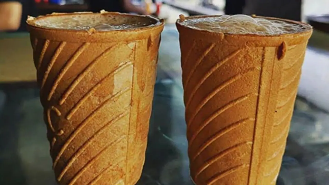 ചൂടുചായ ഊതിക്കുടിക്കാം; ഒപ്പം കപ്പ് കടിച്ചുതിന്നാം... ചൂടുചായ ഊതിക്കുടിക്കാം; ഒപ്പം കപ്പ് കടിച്ചുതിന്നാം...