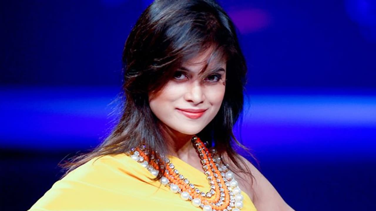 ‘ది డర్టీ పిక్చర్’ షకీలా అనుమానాస్పద మృతి ‘ది డర్టీ పిక్చర్’ షకీలా అనుమానాస్పద మృతి