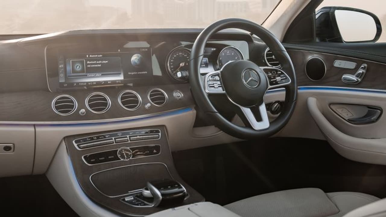 ഈ വര്ഷം ബെന്സ് അവതരിപ്പിക്കുന്നത് 15 മോഡലുകള് ഈ വര്ഷം ബെന്സ് അവതരിപ്പിക്കുന്നത് 15 മോഡലുകള്